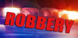 ਲੁਧਿਆਣਾ ‘ਚ ਬੈਟਰੀ ਕੰਪਨੀ ਦੇ ਕਰਮਚਾਰੀ ਦੀਆਂ ਅੱਖਾਂ ‘ਚ ਮਿਰਚਾਂ ਪਾ ਕੇ 3 ਲੱਖ ਰੁਪਏ ਦੀ ਨਕਦੀ ਲੁੱਟੀ