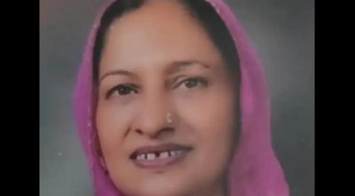 ਦੀਵਾਲੀ ਮੌਕੇ ਖੁਸ਼ੀਆਂ ਬਦਲੀਆਂ ਮਾਤਮ ‘ਚ : ਐਕਟਿਵਾ ਸਵਾਰ ਔਰਤ ਆਈ ਟਰੈਕਟਰ ਦੀ ਲਪੇਟ ‘ਚ, ਦਰਦਨਾਕ ਮੌਤ