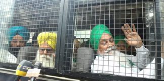 ਪੰਜਾਬ ਤੇ ਹਰਿਆਣਾ ਦੇ ਕਿਸਾਨਾਂ ਨੇ ਧਰਨਾ ਕੀਤਾ ਖ਼ਤਮ, ਗਵਰਨਰ ਨਾਲ ਮੀਟਿੰਗ ਮਗਰੋਂ ਕੀਤਾ ਐਲਾਨ