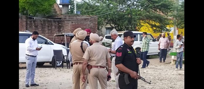 ਤਰਨਤਾਰਨ ‘ਚ ਬਦਮਾਸ਼ਾਂ ਤੇ ਪੁਲਿਸ ਵਿਚਾਲੇ ਇਨਕਾਊਂਟਰ, 1 ਮੁਲਜ਼ਮ ਪੁਲਿਸ ਨੇ ਹਥਿਆਰਾਂ ਸਮੇਤ ਕੀਤਾ ਗ੍ਰਿਫਤਾਰ