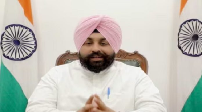 ਵੱਡੀ ਖਬਰ : ਸਰਕਾਰੀ ਸਕੂਲਾਂ ਲਈ ਸਿੱਖਿਆ ਮੰਤਰੀ ਬੈਂਸ ਦਾ ਵੱਡਾ ਐਲਾਨ; ਬੱਚਿਆਂ ਦੀ ਆਨਲਾਈਨ ਹਾਜ਼ਰੀ ਹੋਵੇਗੀ ਸ਼ੁਰੂ