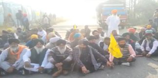 ਬ੍ਰੇਕਿੰਗ : ਜਲੰਧਰ ‘ਚ ਦਿੱਲੀ-ਜੰਮੂ ਨੈਸ਼ਨਲ ਹਾਈਵੇ ਤੀਜੇ ਦਿਨ ਵੀ ਕਿਸਾਨਾਂ ਰੱਖਿਆ ਬੰਦ; 10 ਵਜੇ ਤੋਂ ਬਾਅਦ ਰੋਕਣਗੇ ਟਰੇਨਾਂ !