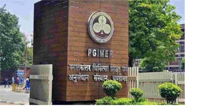 PGI ਚੰਡੀਗੜ੍ਹ ‘ਚ ਮਰੀਜ਼ ਨੂੰ ਟੀਕਾ ਲਗਾ ਕੇ ਭੱਜੀ ਅਣਪਛਾਤੀ ਲੜਕੀ; ਹਾਲਤ ਵਿਗੜਨ ਮਗਰੋਂ ਵੈਂਟੀਲੇਟਰ ‘ਤੇ ਰੱਖੀ ਔਰਤ