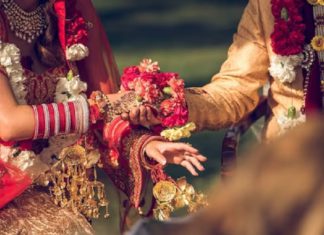 ਵਿਆਹ ਤੋਂ ਪਰਤ ਰਹੀ ਬਰਾਤ ‘ਤੇ ਹਮਲਾ, ਨਵੀਂ ਵਿਆਹੀ ਲਾੜੀ ਦੇ ਸਾਹਮਣੇ ਲਾੜੇ ਨੂੰ ਮਾਰੇ ਚਾਕੂ