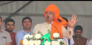 ਭਾਜਪਾ ਨੇਤਾ ਦੇ ਵਿਵਾਦਿਤ ਬੋਲ, ਕਿਹਾ – ਜਿਸ ਦੀ ਗੱਲ ਘਰ ਵਾਲੀ ਵੀ ਨਹੀਂ ਸੁਣਦੀ, ਉਹ ਕਿਸਾਨ ਆਗੂ ਬਣ ਜਾਂਦਾ