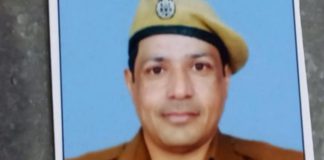 ਹੁਸ਼ਿਆਰਪੁਰ : ਸੜਕ ਹਾਦਸੇ ‘ਚ ਜਲੰਧਰ ਦੇ ਪੁਲਿਸ ਮੁਲਾਜ਼ਮ ਸੰਦੀਪ ਦੀ ਮੌਤ; ਬੇਕਾਬੂ ਹੋਈ ਕਾਰ ਦਰੱਖਤ ‘ਚ ਵੱਜੀ