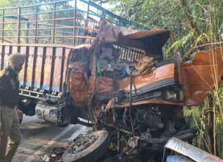 ਹੁਸ਼ਿਆਰਪੁਰ : ਟਰੱਕਾਂ ਦੀ ਆਹਮੋ-ਸਾਹਮਣੇ ਹੋਈ ਟੱਕਰ, ਡਰਾਈਵਰ ਦੀ ਦਰਦਨਾਕ ਮੌ.ਤ; 2 ਗੰਭੀਰ ਜ਼ਖਮੀ