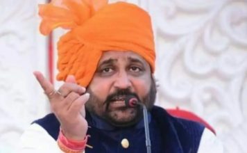 ਗੋਗਾਮੇੜੀ ਕਤਲਕਾਂਡ : 30 ਘੰਟਿਆਂ ਪਿੱਛੋਂ ਘਰਵਾਲੀ ਨੇ ਦਰਜ ਕਰਵਾਇਆ ਪਰਚਾ, FIR ‘ਚ ਸਾਬਕਾ CM ਤੇ DGP ਦਾ ਨਾਂ ਵੀ ਸ਼ਾਮਲ
