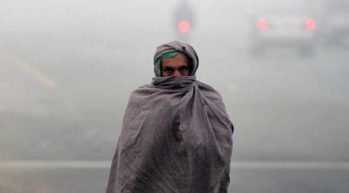 ਪੰਜਾਬ ‘ਚ ਮੀਂਹ ਨੇ ਵਧਾਈ ਠੰਡ, ਤਾਪਮਾਨ 6 ਡਿਗਰੀ ਹੇਠਾਂ ਡਿੱਗਿਆ; ਯੈਲੋ ਅਲਰਟ ਜਾਰੀ