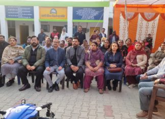 ਜਲੰਧਰ : ਵਿਕਸਿਤ ਭਾਰਤ ਸੰਕਲਪ ਯਾਤਰਾ ਆਦਮਪੁਰ ਦੇ ਪਿੰਡ ਬੋਲੀਨਾ ਦੋਆਬਾ ਪਹੁੰਚੀ