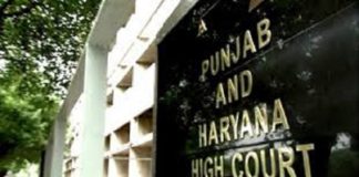 ਹਾਈਕੋਰਟ ਦੇ ਹੁਕਮਾਂ ਦੀ ਪਾਲਣਾ ਨਾ ਕਰਨਾ ਪੰਜਾਬ ਦੇ ਇਨ੍ਹਾਂ ਅਧਿਕਾਰੀਆਂ ਨੂੰ ਪਿਆ ਮਹਿੰਗਾ, ਤਨਖਾਹ ਰੋਕਣ ਦੇ ਹੁਕਮ ਜਾਰੀ