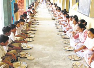 ਪੰਜਾਬ ਸਰਕਾਰ ਦੇ ਸਕੂਲਾਂ ‘ਚ ਮਿੱਡ-ਡੇਅ-ਮੀਲ ਪਰੋਸਣ ਨੂੰ ਲੈ ਕੇ ਸਖ਼ਤ ਹੁਕਮ ਜਾਰੀ, ਬੱਚਿਆਂ ਤੋਂ ਪਹਿਲਾਂ ਸਕੂਲ ਮੁਖੀ ਖੁਦ ਚੱਖੇਗਾ ਖਾਣਾ