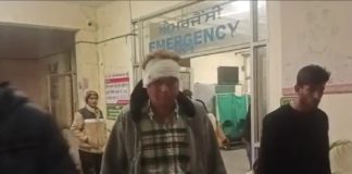 ਲੁਧਿਆਣਾ : ਚਿੱਟਾ ਪੀਣ ਤੋਂ ਰੋਕਣ ‘ਤੇ ਨਸ਼ੇੜੀਆਂ ਨੇ ਦੁਕਾਨਦਾਰ ਰਾਡਾਂ ਨਾਲ ਕੁੱਟੇ, ਬਾਅਦ ‘ਚ ਰਾਹਗੀਰਾਂ ਨੇ ਝੰਬੇ ਨਸ਼ੇੜੀ