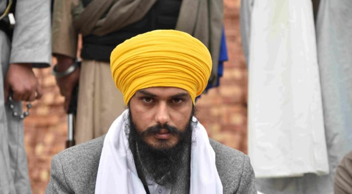 ਅਜਨਾਲਾ ਹਿੰਸਾ ‘ਚ ਅੰਮ੍ਰਿਤਪਾਲ ਦੇ ਸਾਥੀਆਂ ਨੂੰ ਝਟਕਾ : ਸ਼ਿਵ ਕੁਮਾਰ, ਭੁਪੇਂਦਰ ਸਿੰਘ ਦੀ ਜ਼ਮਾਨਤ ਪਟੀਸ਼ਨ ਖਾਰਜ; ਅਦਾਲਤ ਨੇ ਕਿਹਾ- ਦੋਸ਼ ਬੇਹੱਦ ਗੰਭੀਰ