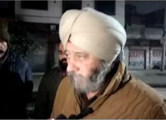 ਅੰਮ੍ਰਿਤਸਰ ਦੇ ਅਹਾਤੇ ‘ਚ ਫਾਇਰਿੰਗ : ਚਿਕਨ ‘ਚ ਲੂਣ ਜ਼ਿਆਦਾ ਹੋਣ ‘ਤੇ ਮਾਰੀਆਂ ਗੋਲ਼ੀਆਂ, ਜਾਤੀ ਸੂਚਕ ਸ਼ਬਦ ਵੀ ਬੋਲੇ