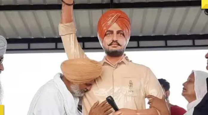 ਕਰਣੀ ਸੈਨ ਪ੍ਰਧਾਨ ਦੇ ਕਤਲ ਪਿੱਛੋਂ ਸਿੱਧੂ ਦੇ ਪਿਤਾ ਦੀ ਪੋਸਟ : ਲਿਖਿਆ- ਲਗੇਗੀ ਆਗ ਤੋ ਆਏਂਗੇ ਘਰ ਕਈ ਜ਼ਦ ਮੇਂ, ਯਹਾਂ ਪੇ ਸਿਰਫ਼ ਹਮਾਰਾ ਮਕਾਨ ਥੋੜ੍ਹੀ ਹੈ