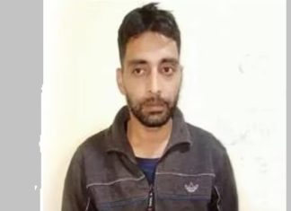 ਖੁਦ ਨੂੰ PMO ਅਧਿਕਾਰੀ ਦੱਸ ਕੇ ਕਈ ਸਟੇਟਾਂ ਦੀਆਂ ਕੁੜੀਆਂ ਨਾਲ ਕਰਵਾ ਗਿਆ ਵਿਆਹ, ਕਈਆਂ ਨਾਲ ਰਹੇ ਨਾਜਾਇਜ਼ ਸੰਬੰਧ, ਹੁਣ ਚੜ੍ਹਿਆ ਪੁਲਿਸ ਦੇ ਧੱਕੇ