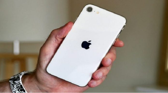 ਦੁਬਈ ਤੋਂ ਲਿਆ ਰਹੇ ਸੀ 87 ਲੱਖ ਦੇ IPHONE, ਕਸਟਮ ਵਿਭਾਗ ਨੇ ਏਅਰਪੋਰਟ ‘ਤੇ ਦਬੋਚੇ