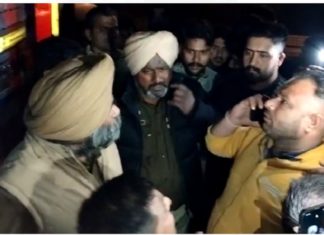 ਜਲੰਧਰ : ਪਠਾਨਕੋਟ ਚੌਕ ‘ਤੇ ਫੜਿਆ ਗਊ ਮਾਸ ਨਾਲ ਭਰਿਆ ਟਰੱਕ