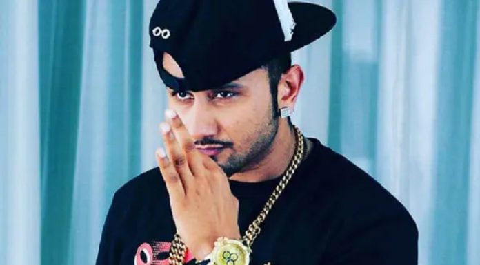 ਪੰਜਾਬੀ ਸਿੰਗਰ ਹਨੀ ਸਿੰਘ ਨੂੰ ਰਾਹਤ : ‘ਮੈਂ ਹੂੰ ਬਲਾਤਕਾਰੀ’ ਗਾਣੇ ‘ਤੇ ਦਰਜ FIR ਹੋਵੇਗੀ ਰੱਦ