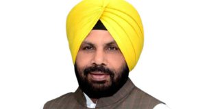 ਪੰਜਾਬ ਸਰਕਾਰ ਦਾ ਵੱਡਾ ਐਲਾਨ : ਕਰੰਟ ਨਾਲ ਬਿਜਲੀ ਕਰਮਚਾਰੀ ਦੀ ਮੌਤ ਹੋਣ ‘ਤੇ ਸਰਕਾਰ ਦੇਵੇਗੀ 10 ਲੱਖ ਰੁਪਏ