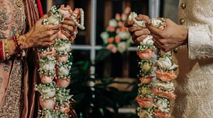 ਜੈਮਾਲਾ ਦੌਰਾਨ ਸਟੇਜ ‘ਤੇ ਚੜ੍ਹਦਿਆਂ ਡਿੱਗਿਆ ਸ਼ਰਾਬੀ ‘ਚ ਰੱਜਿਆ ਲਾੜਾ, ਲੜਕੀ ਨੇ ਵਿਆਹ ਤੋਂ ਕੀਤੀ ਨਾਂਹ, ਬਰਾਤੀਆਂ ਨੂੰ ਪਿਆ ਭੜਥੂ