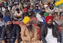 ਜਲੰਧਰ ਵਾਸੀਆਂ ਲਈ ਬੁਰੀ ਖਬਰ : ਕਿਸਾਨਾਂ ਨੇ ਦੁਬਾਰਾ ਜਾਮ ਕੀਤਾ ਜਲੰਧਰ-ਪਠਾਨਕੋਟ ਹਾਈਵੇ, ਦਿੱਤੀ ਇਹ ਚਿਤਾਵਨੀ