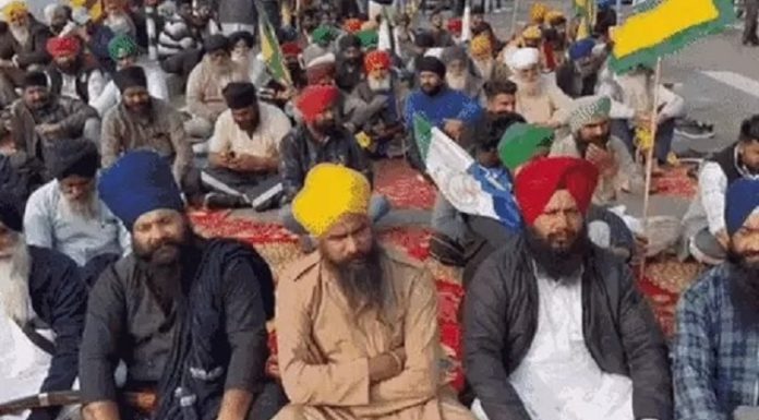 ਜਲੰਧਰ ਵਾਸੀਆਂ ਲਈ ਬੁਰੀ ਖਬਰ : ਕਿਸਾਨਾਂ ਨੇ ਦੁਬਾਰਾ ਜਾਮ ਕੀਤਾ ਜਲੰਧਰ-ਪਠਾਨਕੋਟ ਹਾਈਵੇ, ਦਿੱਤੀ ਇਹ ਚਿਤਾਵਨੀ