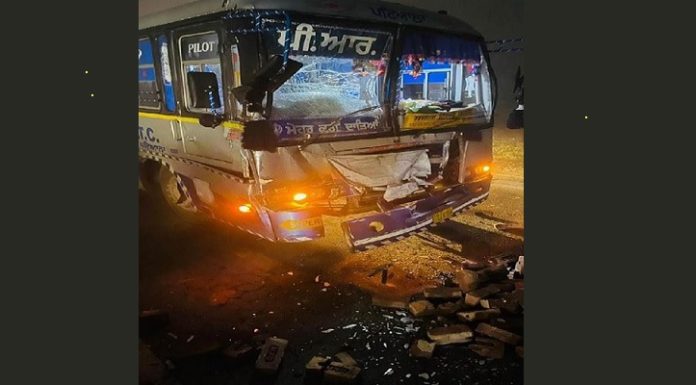 ਪਟਿਆਲਾ ‘ਚ ਵਾਪਰਿਆ ਭਿਆਨਕ ਹਾਦਸਾ : ਬੱਸ ਦੀ ਟਰੈਕਟਰ-ਟਰਾਲੀ ਨਾਲ ਟੱ.ਕਰ, 2 ਦੀ ਮੌ.ਤ