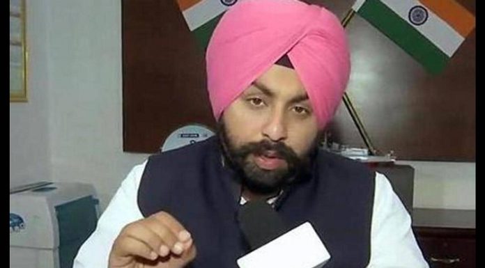 ਸੰਗਰੂਰ : ਸਕੂਲ ਦੇ ਖਾਣੇ ਦੇ ਮਾਮਲੇ ‘ਚ ਸਿੱਖਿਆ ਮੰਤਰੀ ਦਾ ਵੱਡਾ ਐਕਸ਼ਨ, ਹੋਸਟਲ ਦਾ ਠੇਕਾ ਕੀਤਾ ਰੱਦ