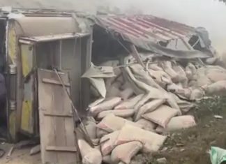 ਧੁੰਦ ਦਾ ਕਹਿਰ : ਕਪੂਰਥਲਾ ‘ਚ ਨੈਸ਼ਨਲ ਹਾਈਵੇ ‘ਤੇ ਟਕਰਾਈਆਂ 9 ਗੱਡੀਆਂ, 5 ਜਣੇ ਗੰਭੀਰ ਜ਼ਖਮੀ, ਫਲਾਈਓਵਰ ਤੋਂ ਥੱਲੇ ਡਿਗਿਆ ਟਰੱਕ