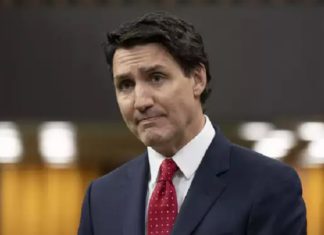 ਕੈਨੇਡਾ ਸਰਕਾਰ ਦਾ ਵੱਡਾ ਬਦਲਾਅ : 31 ਦਸੰਬਰ ਤੋਂ ਬਾਅਦ ਨਹੀਂ ਵਧੇਗਾ ਵਰਕ ਪਰਮਿਟ, ਲੱਖਾਂ ਪੰਜਾਬੀ ਵਿਦਿਆਰਥੀਆਂ ‘ਤੇ ਪਵੇਗਾ ਅਸਰ