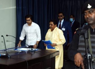 ਵੱਡੀ ਖਬਰ : ਮਾਇਆਵਤੀ ਨੇ ਐਲਾਨਿਆ ਆਪਣਾ ਉਤਰਾਧਿਕਾਰੀ, ਭਤੀਜੇ ਅਕਾਸ਼ ਆਨੰਦ ਨੂੰ ਸੌਂਪੀ ਵਿਰਾਸਤ