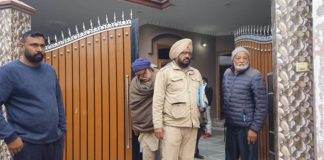 ਜਲੰਧਰ ਕੈਂਟ : NRI ਜੋੜੇ ਨੂੰ ਬੰਧਕ ਬਣਾ ਕੇ ਗਹਿਣੇ ਤੇ ਲੱਖਾਂ ਦਾ ਕੈਸ਼ ਲੁੱਟਿਆ, 7 ਲੁਟੇਰਿਆਂ ਅੰਜਾਮ ਦਿੱਤੀ ਵਾਰਦਾਤ