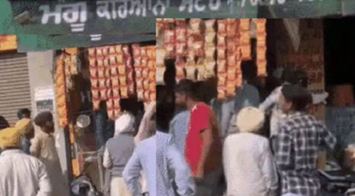 ਬਠਿੰਡਾ ‘ਚ ਕਰਿਆਨੇ ਦੀ ਦੁਕਾਨ ‘ਤੇ ਨਾਬਾਲਿਗ ਵੇਚ ਰਿਹਾ ਸੀ ਚਿੱਟਾ, ਲੋਕਾਂ ਨੇ ਬੁਲਾਈ ਪੁਲਿਸ; ਹੋਇਆ ਭਾਰੀ ਹੰਗਾਮਾ