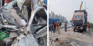 ਮੋਗਾ ‘ਚ ਦਰਦਨਾਕ ਹਾਦਸਾ : ਪੱਥਰਾਂ ਨਾਲ ਭਰਿਆ ਬੇਕਾਬੂ ਟਿੱਪਰ ਕਾਰ ਸਵਾਰਾਂ ‘ਤੇ ਪਲਟਿਆ, ਇਕੋ ਪਰਿਵਾਰ ਦੇ 4 ਜੀਆਂ ਦੀ ਮੌ.ਤ