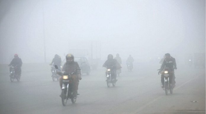 ਧੁੰਦ ਦੀ ਚਾਦਰ ‘ਚ ਲਿਪਟਿਆ ਪੰਜਾਬ, ਅੰਮ੍ਰਿਤਸਰ ‘ਚ 4 ਡਿਗਰੀ ਤਕ ਡਿੱਗਿਆ ਪਾਰਾ; ਜਾਣੋ ਪੂਰੇ ਹਫਤੇ ਦੇ ਮੌਸਮ ਦਾ ਹਾਲ