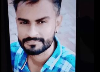 ਲੁਧਿਆਣਾ : ਵੱਡੇ ਭਰਾ ਨੂੰ ਬਚਾਉਣ ਆਏ ਛੋਟੇ ਭਰਾ ਦੇ ਬਦਮਾਸ਼ਾਂ ਨੇ ਛਾਤੀ ‘ਚ ਮਾਰੇ ਚਾਕੂ, ਭਰੇ ਬਾਜ਼ਾਰ ਦਿੱਤਾ ਵਾਰਦਾਤ ਨੂੰ ਅੰਜਾਮ