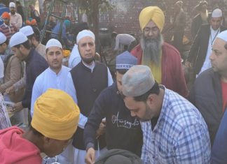 ਭਾਈਚਾਰਕ ਸਾਂਝ ਦਾ ਸੁਨੇਹਾ : ਬੀਤੇ ਦੋ ਦਹਾਕਿਆਂ ਤੋਂ ਸ਼ਹੀਦੀ ਸਭਾ ’ਚ ਮੁਸਲਿਮ ਭਾਈਚਾਰਾ ਲਗਾ ਰਿਹਾ ਲੰਗਰ