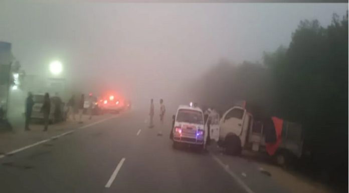 ਅੰਤਿਮ ਸੰਸਕਾਰ ਲਈ ਘਰ ਲਿਜਾ ਰਹੇ ਸੀ ਮ੍ਰਿਤਕ ਦੇਹ, ਰਸਤੇ ‘ਚ ਪਰਿਵਾਰ ਨਾਲ ਹਾਦਸਾ, 4 ਲੋਕਾਂ ਦੀ ਮੌਤ