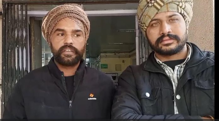 ਅੰਮ੍ਰਿਤਸਰ : ਸਿਆਸੀ ਰੰਜਿਸ਼ ਦੇ ਚੱਲਦਿਆਂ ਦੋ ਸਕੇ ਭਰਾਵਾਂ ‘ਤੇ ਫਾ.ਇਰਿੰਗ, ਸਰਪੰਚ ‘ਤੇ ਲੱਗੇ ਗੋ.ਲ਼ੀਆਂ ਮਾਰਨ ਦੇ ਦੋਸ਼