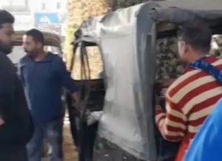 ਜਲੰਧਰ : ਕਾਰ ਨੇ ਆਟੋ ਨੂੰ ਮਾਰੀ ਟੱਕਰ : ਇਕ ਦੀ ਮੌਤ, 3 ਗੰਭੀਰ, ਆਟੋ ਨੇ ਹਾਈਵੇ ‘ਤੇ ਕਈ ਵਾਰ ਖਾਧੀਆਂ ਪਲਟੀਆਂ