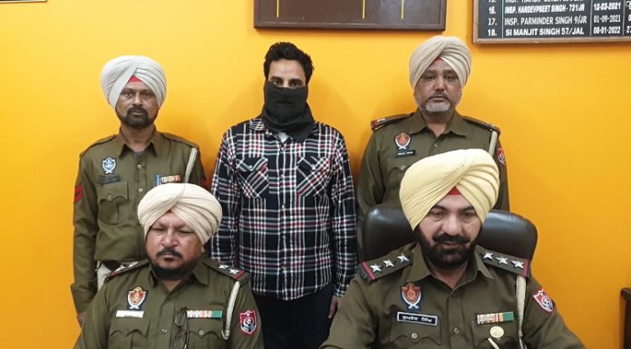 ਜਲੰਧਰ : ਸ਼ਾਦੀ ਡਾਟ ਕਾਮ ‘ਤੇ ਲੜਕੀਆਂ ਨੂੰ ਵਿਆਹ ਦੇ ਝਾਂਸੇ ‘ਚ ਫਸਾਉਣ ਵਾਲਾ ਕਾਬੂ, ਹੁਣ ਤੱਕ ਲੱਖਾਂ ਦੀ ਮਾਰ ਚੁੱਕਾ ਠੱਗੀ