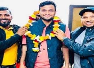 ਕ੍ਰਿਕਟ ਦੇ ਨਾਲ-ਨਾਲ ਰਾਜਨੀਤੀ ਦੀ ਪਿੱਚ ‘ਤੇ ਵੀ ਸ਼ਾਕਿਬ ਅਲ ਹਸਨ ਦਾ ਕਮਾਲ, 1.5 ਲੱਖ ਵੋਟਾਂ ਨਾਲ ਜਿੱਤੀ ਚੋਣ