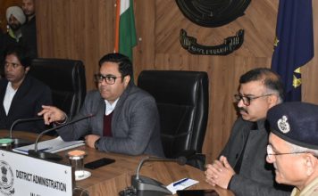 No need to worry about fuel supply, people should not to do panic buying -DC