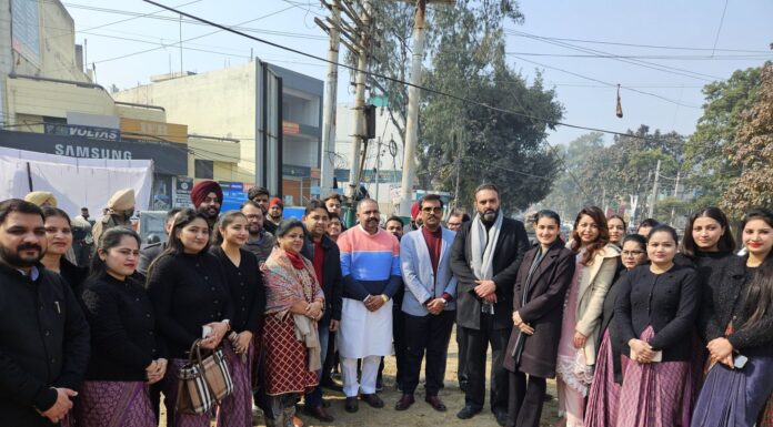 ‘ਆਪ’ ਸਾਂਸਦ ਸੁਸ਼ੀਲ ਰਿੰਕੂ ਨੇ ਮਾਡਲ ਟਾਊਨ ਦੇ ਮਸੰਦ ਚੌਕ ਦੇ ਸੁੰਦਰੀਕਰਨ ਮਗਰੋਂ ਕੀਤਾ ਉਦਘਾਟਨ