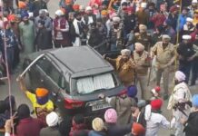 ਜੋੜ ਮੇਲੇ ‘ਚੋਂ ਸੰਤ ਭਿੰਡਰਾਂਵਾਲੇ ਦੀ ਤਸਵੀਰ ਉਤਾਰਨ ‘ਤੇ ਚੱਲੀਆਂ ਕਿਰਪਾਨਾਂ, ਪੁਲਿਸ ਮੁਲਾਜ਼ਮ ਤੇ ਕਮੇਟੀ ਪ੍ਰਧਾਨ ਜ਼ਖ਼ਮੀ