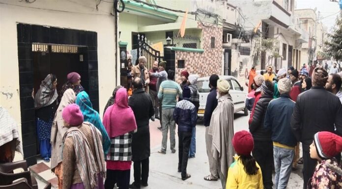 ਅੰਮ੍ਰਿਤਸਰ : ਪਤੀ ਨੇ ਕੁੱਟ-ਕੁੱਟ ਕੇ ਮਾਰੀ ਪਤਨੀ, ਬਾਅਦ ‘ਚ ਆਪ ਵੀ ਦਿੱਤੀ ਜਾਨ