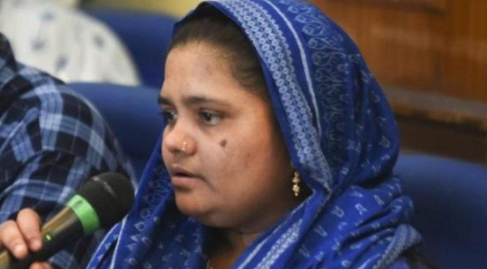 ਬ੍ਰੇਕਿੰਗ : ਬਿਲਕਿਸ ਬਾਨੋ ਦੇ ਬਲਾਤਕਾਰੀ ਫ਼ਿਰ ਜਾਣਗੇ ਜੇਲ੍ਹ, ਸੁਪਰੀਮ ਕੋਰਟ ਨੇ ਗੁਜਰਾਤ ਕੋਰਟ ਦਾ ਫ਼ੈਸਲਾ ਕੀਤਾ ਰੱਦ