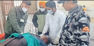 ਮੋਗਾ : ਪਤਨੀ ਇੰਸਟਾ ‘ਤੇ ਰੀਲਾਂ ਪਾਉਣ ਤੋਂ ਨਾ ਮੁੜੀ ਤਾਂ ਪਤੀ ਨੇ ਗੁੱਸੇ ‘ਚ ਆ ਕੇ ਤੋੜੇ ਹੱਥ, ਕੱ.ਢ ਦਿੱਤੀ ਅੱਖ